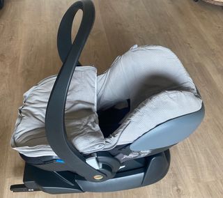 Silla cuco Besafe Isofix Izi Go Grupo 0 coche
