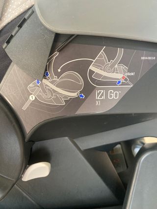 Silla cuco Besafe Isofix Izi Go Grupo 0 coche