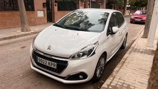Peugeot 208 2018