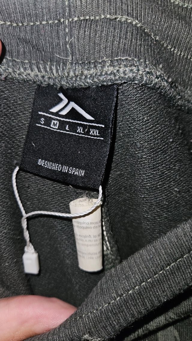 Pantaloncini in felpa verdi