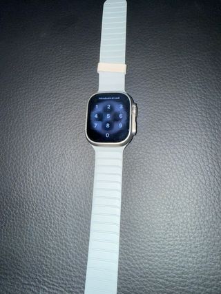 Apple Watch Ultra Plata con correa nueva
