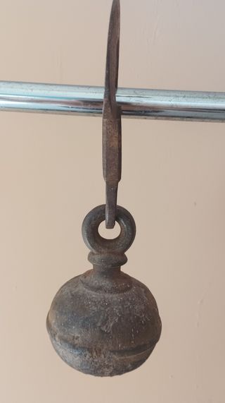 Contrappeso per stadera/bascula