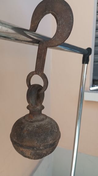 Contrappeso per stadera/bascula