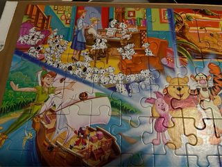 Puzzle Disney Clementoni SuperColor 104 piezas