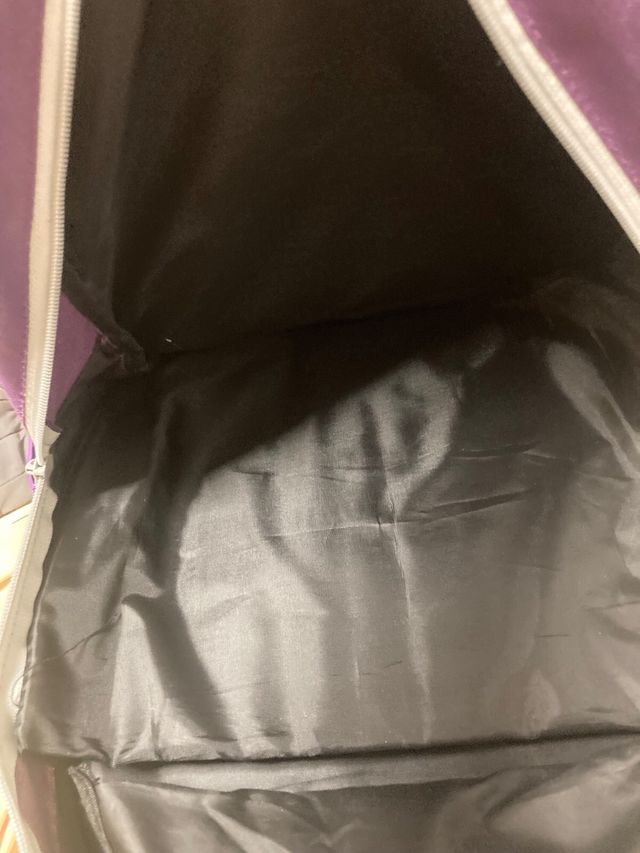 Mochila Escolar Morada con Diseño