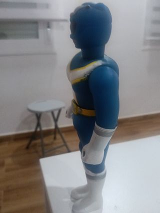 Figura de acción azul