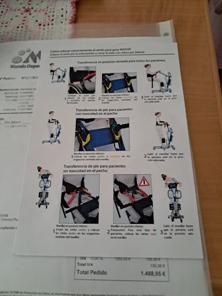 Grúa bipedestación para personas mayores.