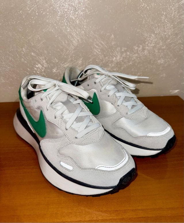 Nike Phoenix Waffle verdi/bianche