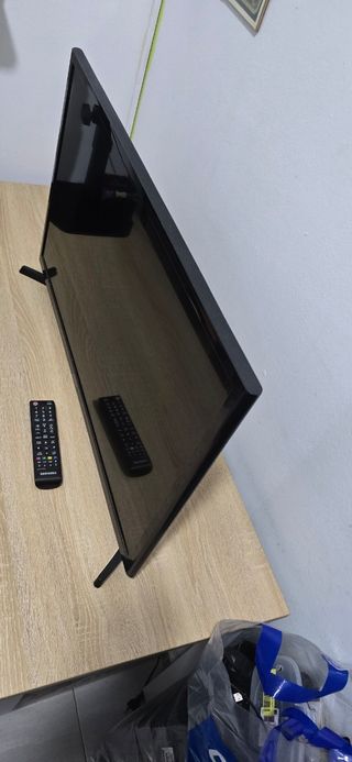 Televisor Samsung LED 32 UE32M4005AW