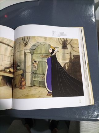 Blancanieves y los siete enanitos.