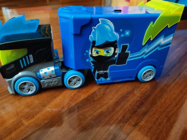 Camión de Juguete Azul