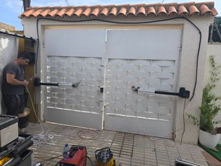 Motorización para puertas en Valencia!
