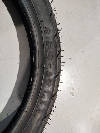 Neumático de moto