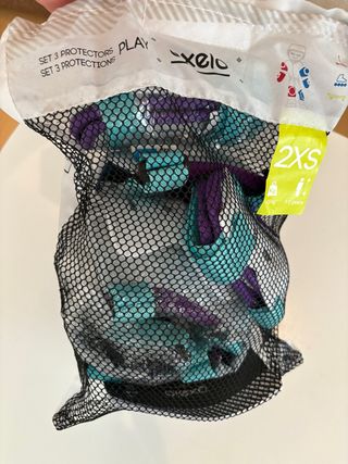 Protecciones para patinar niña  2XS, sin estrenar 
