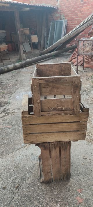 Cajas de madera rústicas 10 euros unidad