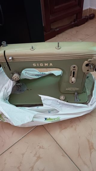 Máquina de coser Sigma