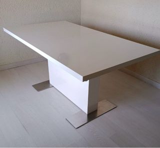 Mesa de comedor blanca lacada brillo