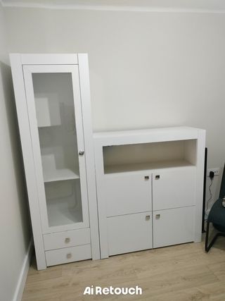 Vitrina y mueble de madera blanco