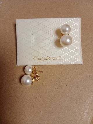 Pendientes perlas chapadas dobles