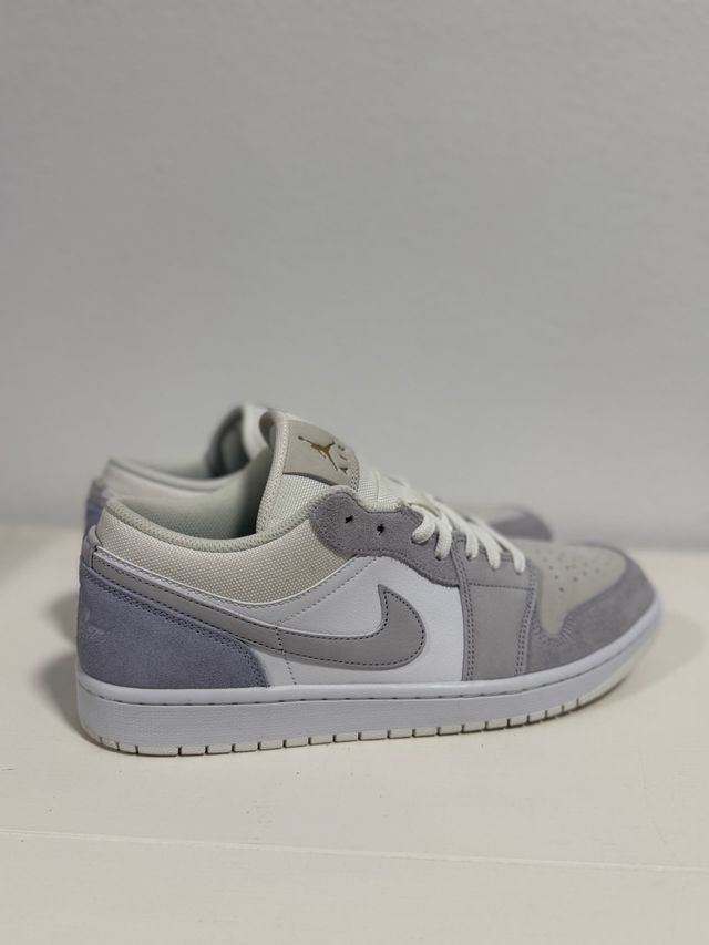 Air Jordan 1 Low Paris Grises y Blancas