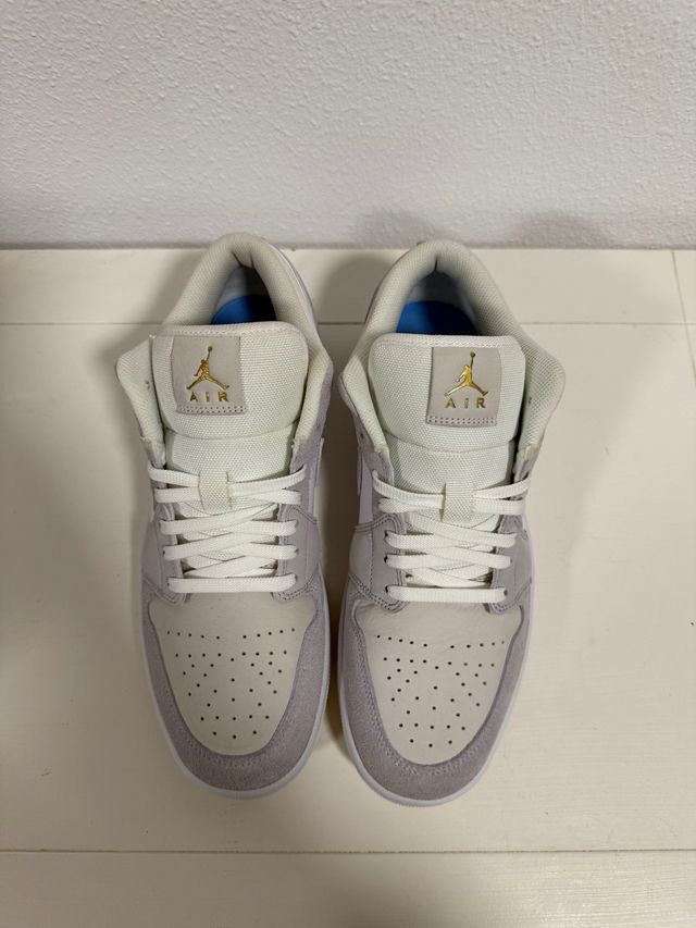 Air Jordan 1 Low Paris Grises y Blancas