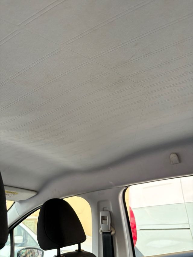 Peugeot 2008 2015