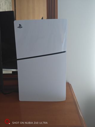 Consola Sony PS5 con Lector de Disco