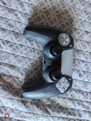 Consola Sony PS5 con Lector de Disco