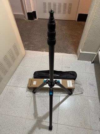 Trípode Neewer S251C