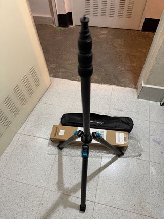 Trípode Neewer S251C