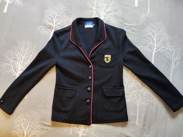Uniforme completo niña bachillerato El Valle Alica
