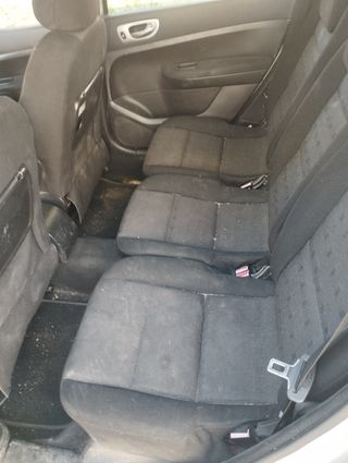 Peugeot 307 2004