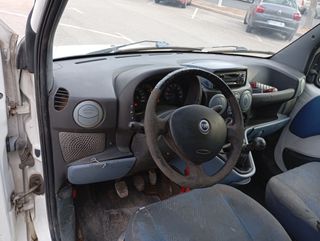 FIAT Doblò 2004