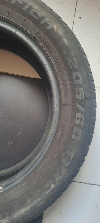 Neumático 205/60 R16 96H BF Goodrich