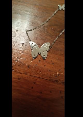 Collana Nominatin con farfalla