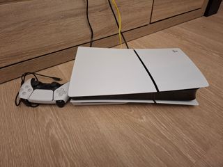 PlayStation 5 Blanca