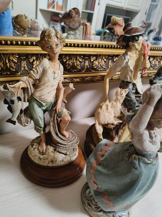 Lote 12 figuras vintage y antiguas
