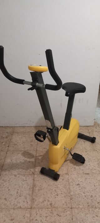 Bicicleta Estática Number One Tonic 115+ magnética