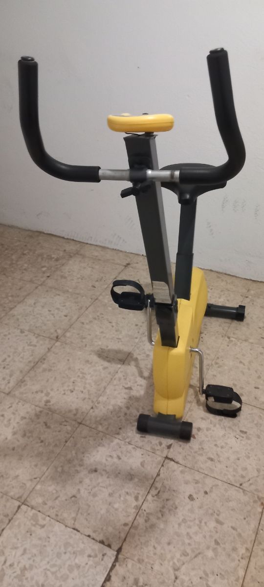 Bicicleta Estática Number One Tonic 115+ magnética