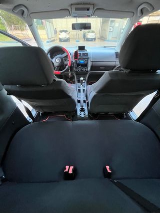 Volkswagen  Polo 2004