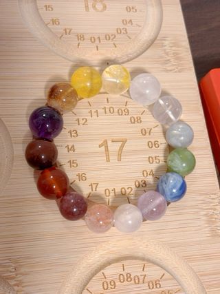 Pulsera de piedra natural con colgante