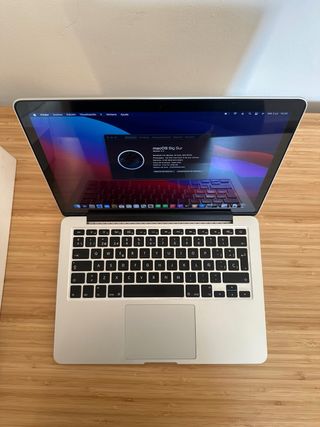 Macbook Pro / 8GB RAM / 2015