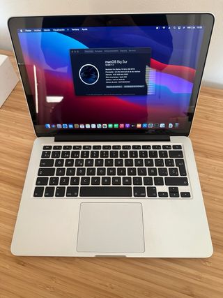 Macbook Pro / 8GB RAM / 2015