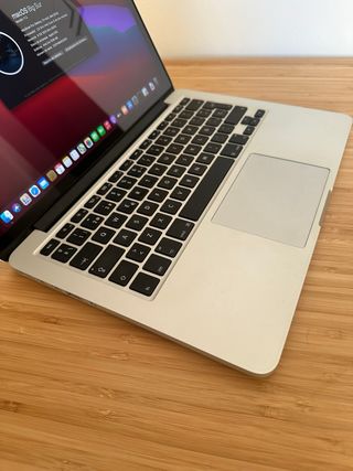 Macbook Pro / 8GB RAM / 2015
