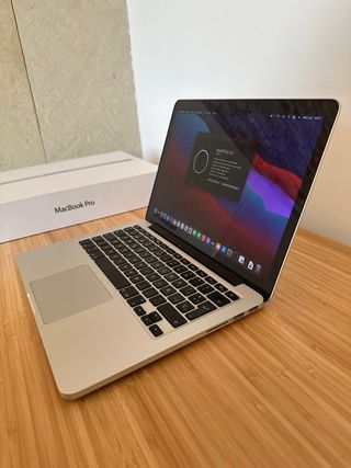 Macbook Pro / 8GB RAM / 2015