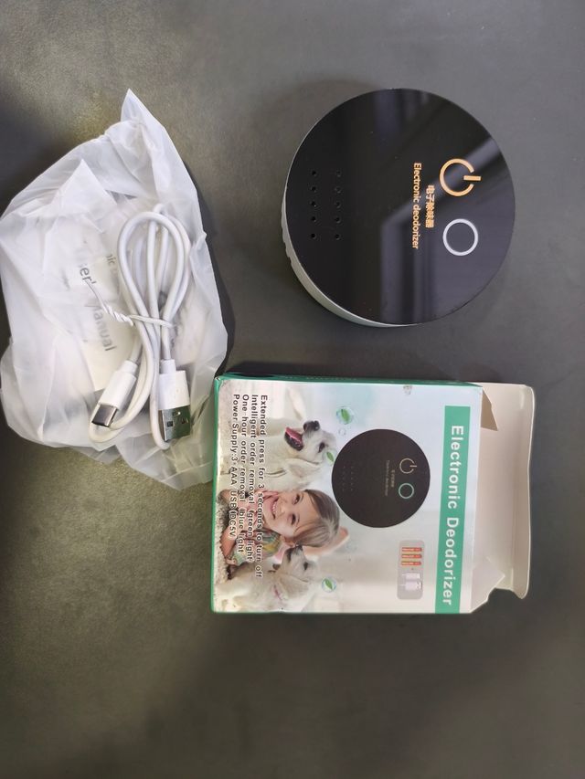 Desodorizador Electrónico Portátil