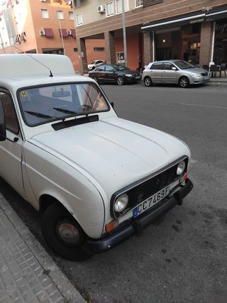 Renault r4 1985