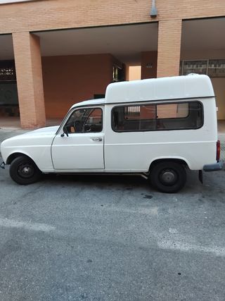 Renault r4 1985