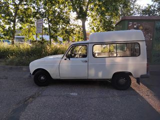Renault r4 1985