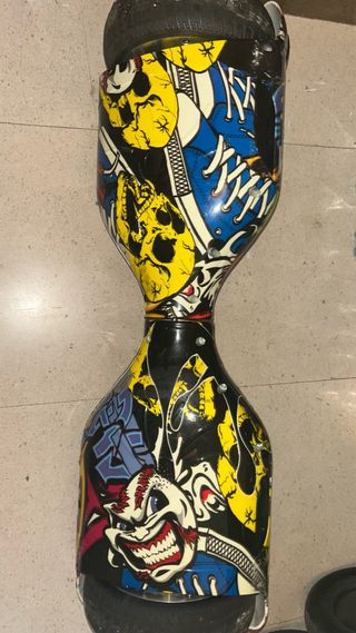 Hoverboard con diseño graffiti